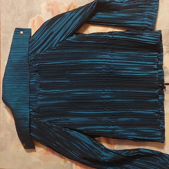 From my closet: UBU light Jacket - Picture 3 of 5